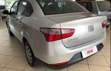 Fiat Grand Siena 1.0 - Foto #4