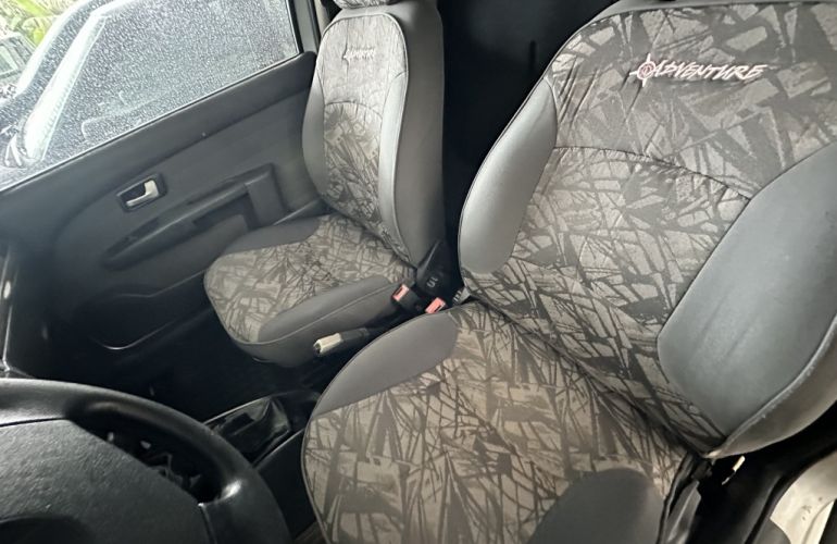 Fiat Strada Adventure 1.8 16V (Flex) (Cabine Estendida) - Foto #6