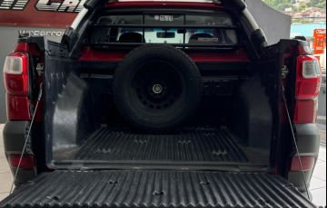 Fiat Strada 1.8 MPi Adventure CD 16v - Foto #9