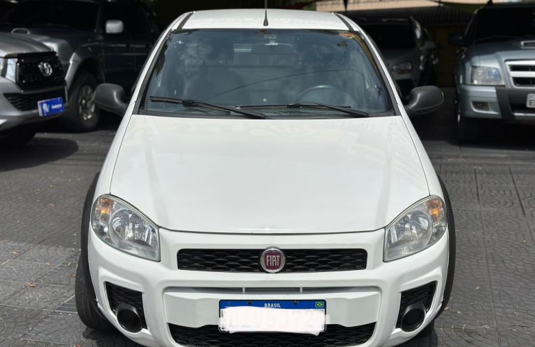 Fiat Strada 1.4 MPi Working CS 8v - Foto #2