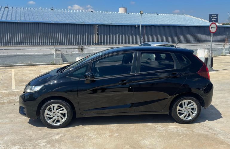 Honda Fit 1.5 LX 16v - Foto #2