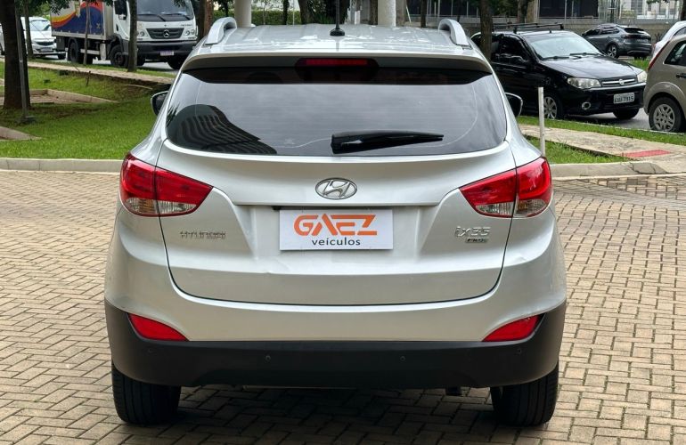 Hyundai Ix35 2.0 16v - Foto #4