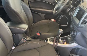 Jeep Compass 2.0 Sport - Foto #2