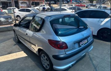 Peugeot 206 Hatch. 1.4 8V (flex) - Foto #4