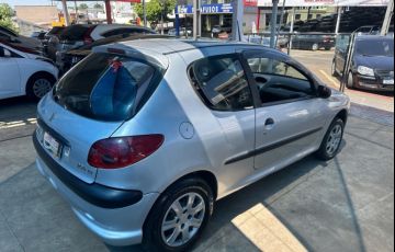 Peugeot 206 Hatch. 1.4 8V (flex) - Foto #6