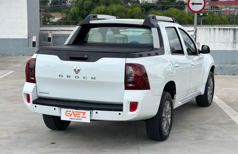 Renault Duster Oroch 2.0 16V Dynamique - Foto #5