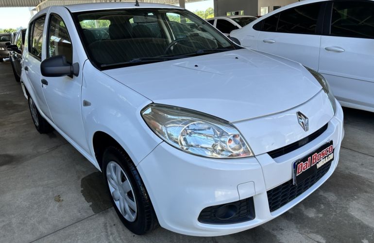 Renault Sandero Authentique 1.0 16V (Flex) - Foto #3