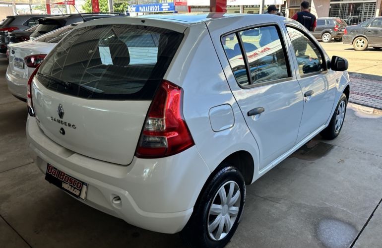 Renault Sandero Authentique 1.0 16V (Flex) - Foto #4