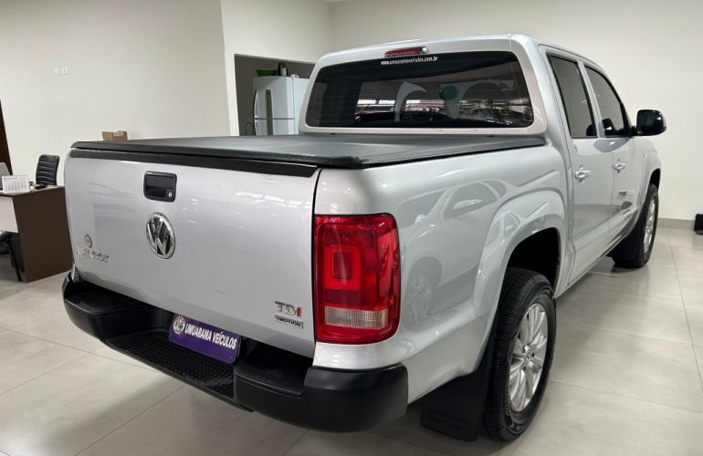 Volkswagen Amarok 2.0 S 4x4 TDi (Cab Dupla) - Foto #6