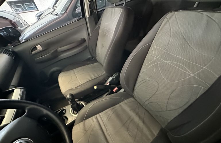 Volkswagen SpaceFox 1.6 VHT Comfortline (Flex) - Foto #5