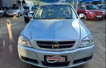 Chevrolet Astra Hatch Advantage 2.0 (Flex) - Foto #2