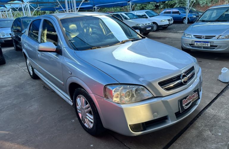 Chevrolet Astra Hatch Advantage 2.0 (Flex) - Foto #3