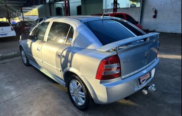 Chevrolet Astra Hatch Advantage 2.0 (Flex) - Foto #5