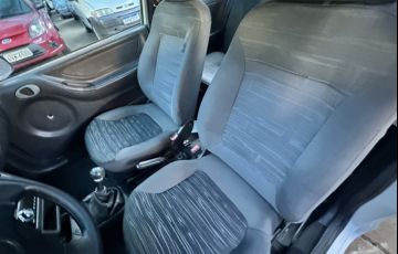 Chevrolet Celta 1.0 - Foto #5