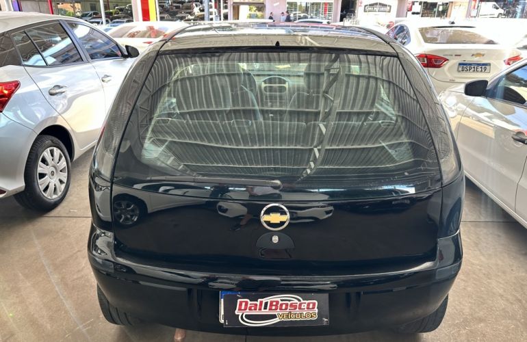 Chevrolet Corsa Hatch Maxx 1.4 (Flex) - Foto #5