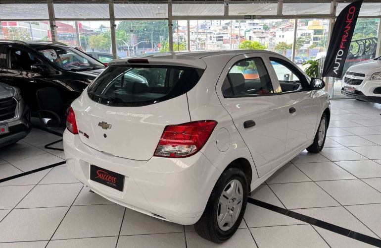 Chevrolet Onix 1.0 MPFi Joy 8v - Foto #2