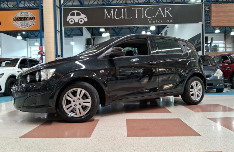 Chevrolet Sonic 1.6 LT 16v - Foto #3