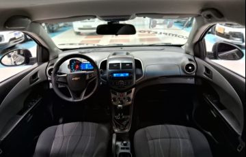 Chevrolet Sonic 1.6 LT 16v - Foto #4