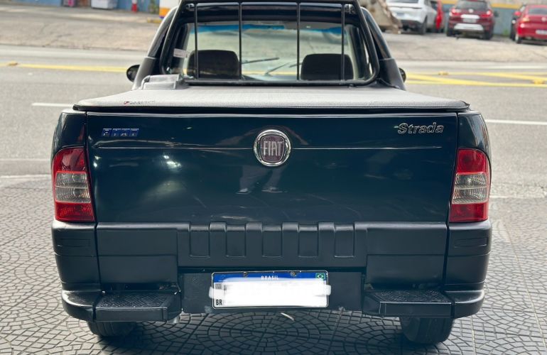 Fiat Strada 1.4 MPi Fire CS 8v - Foto #4