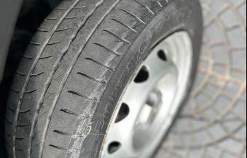 Fiat Strada 1.4 MPi Fire CS 8v - Foto #8