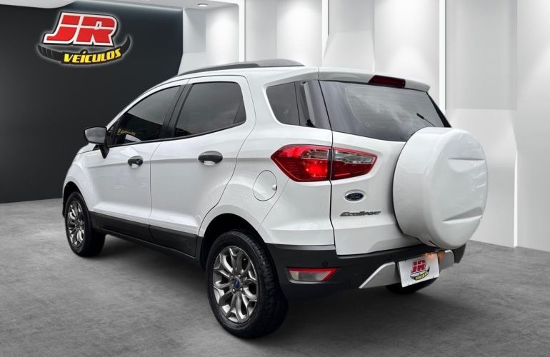 Ford Ecosport 1.6 Freestyle 16v - Foto #4