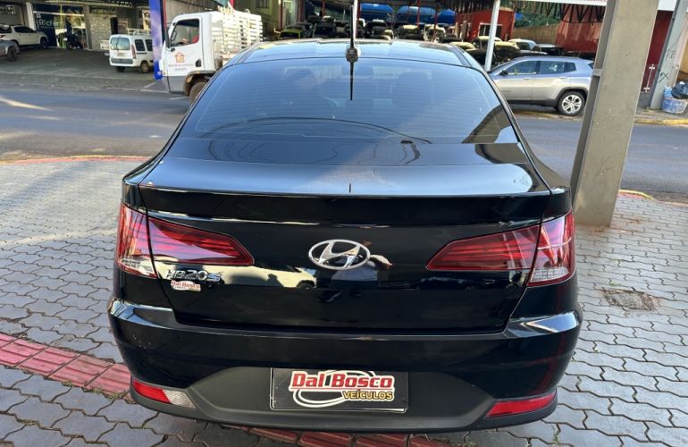 Hyundai HB20S 1.0 Vision - Foto #4
