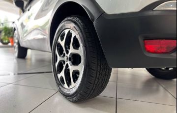 Renault Captur 2.0 16V Intense - Foto #8