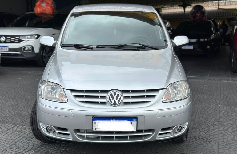 Volkswagen Fox 1.6 Mi Sportline 8v - Foto #2