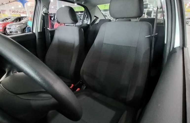 Volkswagen Voyage 1.6 Msi Total Trendline - Foto #10