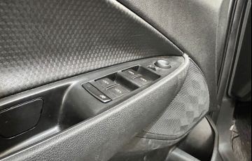 Chevrolet Onix 1.0 Flex LT Manual - Foto #7