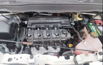 Chevrolet Spin LTZ 7S 1.8 (Flex) - Foto #8