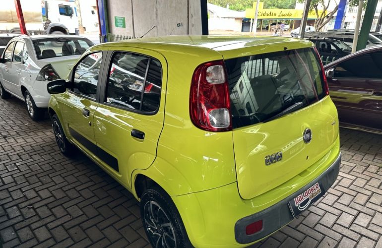 Fiat Uno Vivace 1.0 8V (Flex) 4p - Foto #6