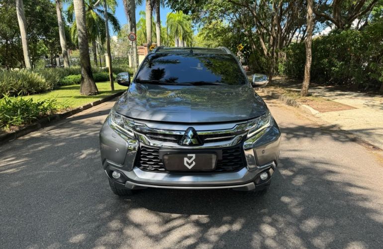 Mitsubishi Pajero Sport 2.4 16V Mivec Turbo Diesel Hpe AWD Automático - Foto #2