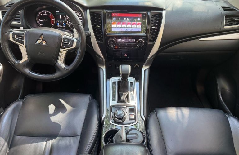 Mitsubishi Pajero Sport 2.4 16V Mivec Turbo Diesel Hpe AWD Automático - Foto #8