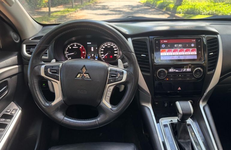 Mitsubishi Pajero Sport 2.4 16V Mivec Turbo Diesel Hpe AWD Automático - Foto #9