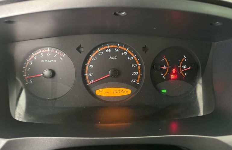 SsangYong Actyon 2.3 GL 4x2 16V 150cv Gasolina 4p Automático - Foto #6