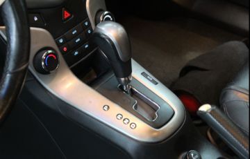 Chevrolet Cruze 1.8 LT 16V Sedan - Foto #5