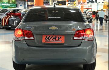 Chevrolet Cruze 1.8 LT 16V Sedan - Foto #8