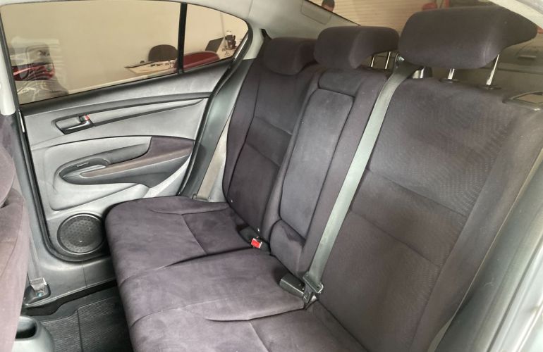 Honda City 1.5 LX 16v - Foto #8