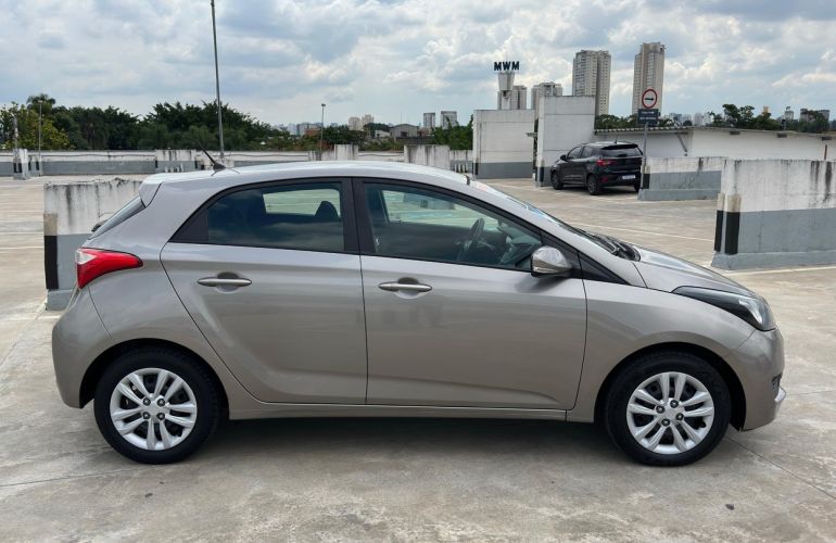 Hyundai Hb20 1.6 Comfort Plus 16v - Foto #6