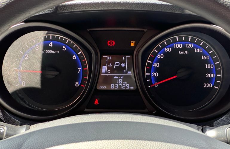 Hyundai Hb20s 1.6 Comfort Plus 16v - Foto #9