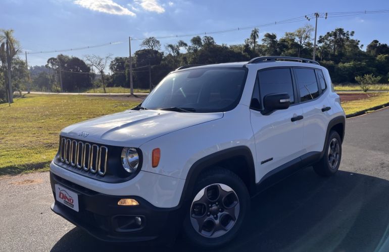 Jeep Renegade 1.8 Sport (Aut) - Foto #3
