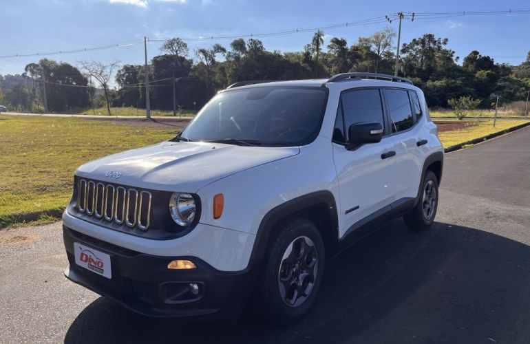 Jeep Renegade 1.8 Sport (Aut) - Foto #7