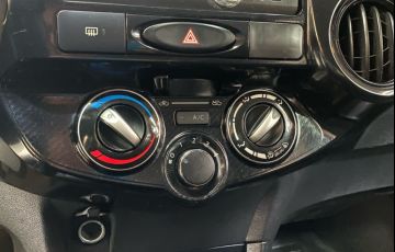 Toyota Etios 1.3 X 16v - Foto #8