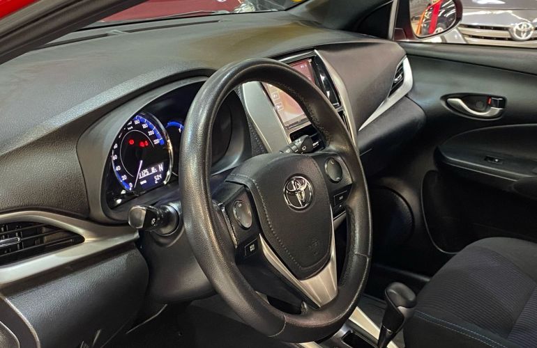 Toyota Yaris 1.3 16V Xl Plus Tech Multidrive - Foto #4