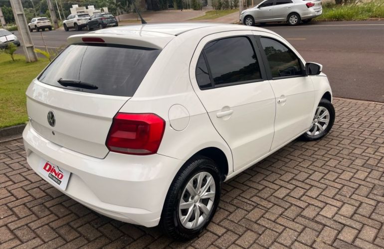 Volkswagen Gol 1.0 MPI (Flex) - Foto #3