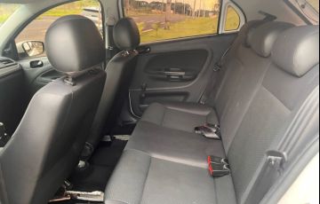 Volkswagen Gol 1.0 MPI (Flex) - Foto #10