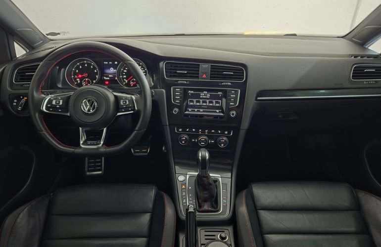 Volkswagen Golf GTI 2.0 TSi DSG - Foto #6