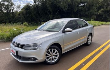Volkswagen Jetta 2.0 Comfortline Tiptronic (Flex)