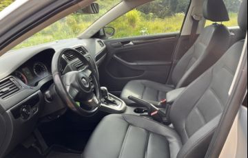 Volkswagen Jetta 2.0 Comfortline Tiptronic (Flex) - Foto #8